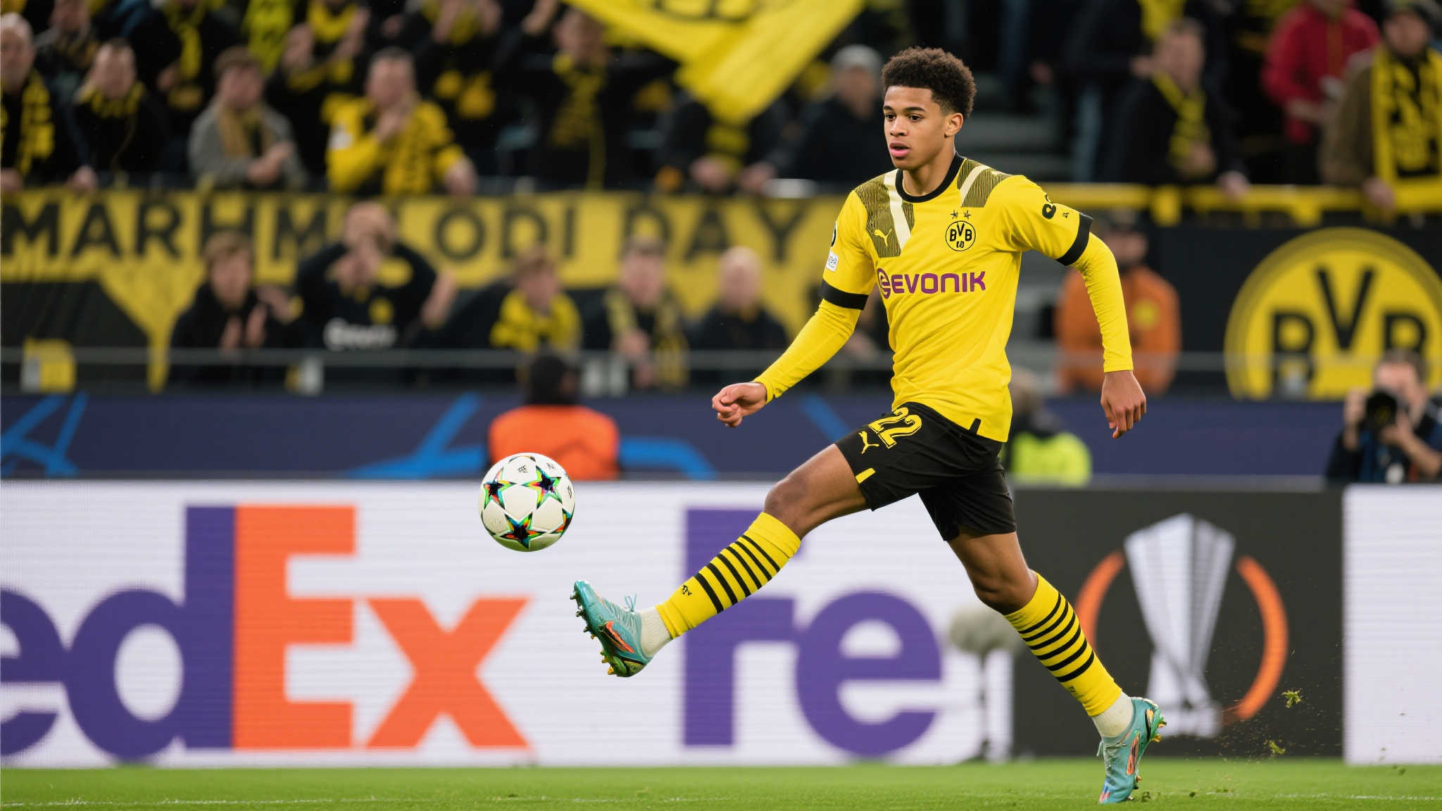 小贝林厄姆建功,荣膺马梅洛迪日落对阵多特蒙德全场最佳 小贝林厄姆建功,荣膺马梅洛迪日落对阵多特蒙德全场最佳